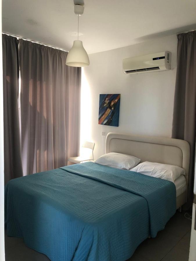 Sunny Holiday By Konnos Paralimni Ngoại thất bức ảnh