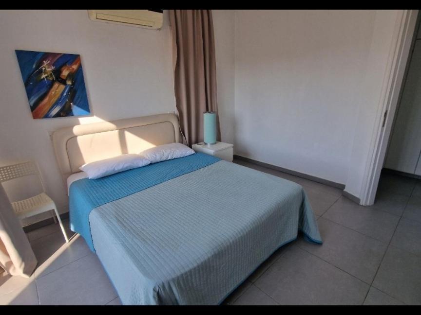 Sunny Holiday By Konnos Paralimni Ngoại thất bức ảnh